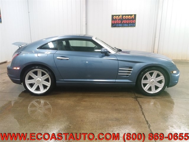 Used 2005 Chrysler Crossfire Limited RWD image 2