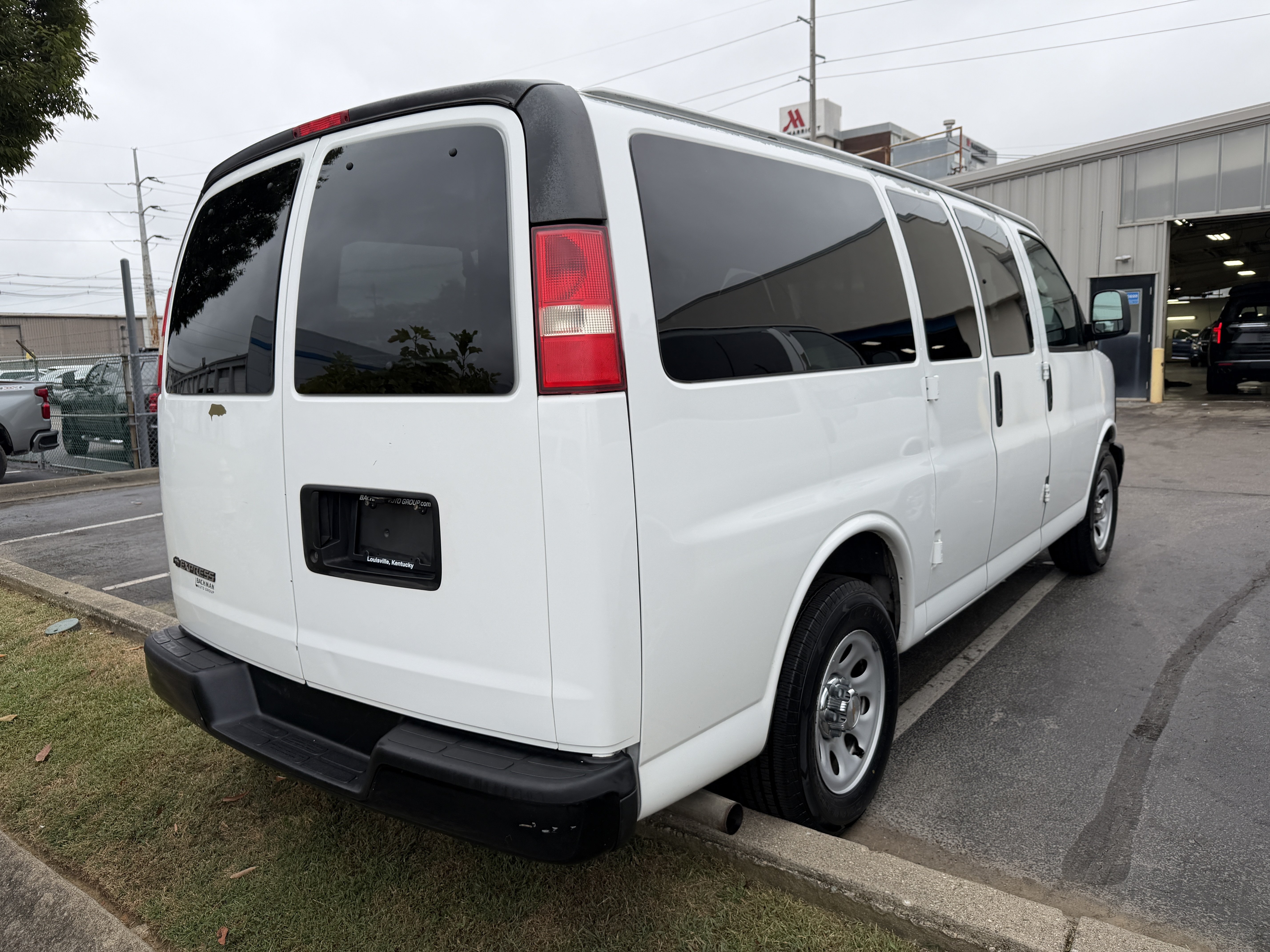 Used 2013 Chevrolet Express 1500 LS RWD image 7