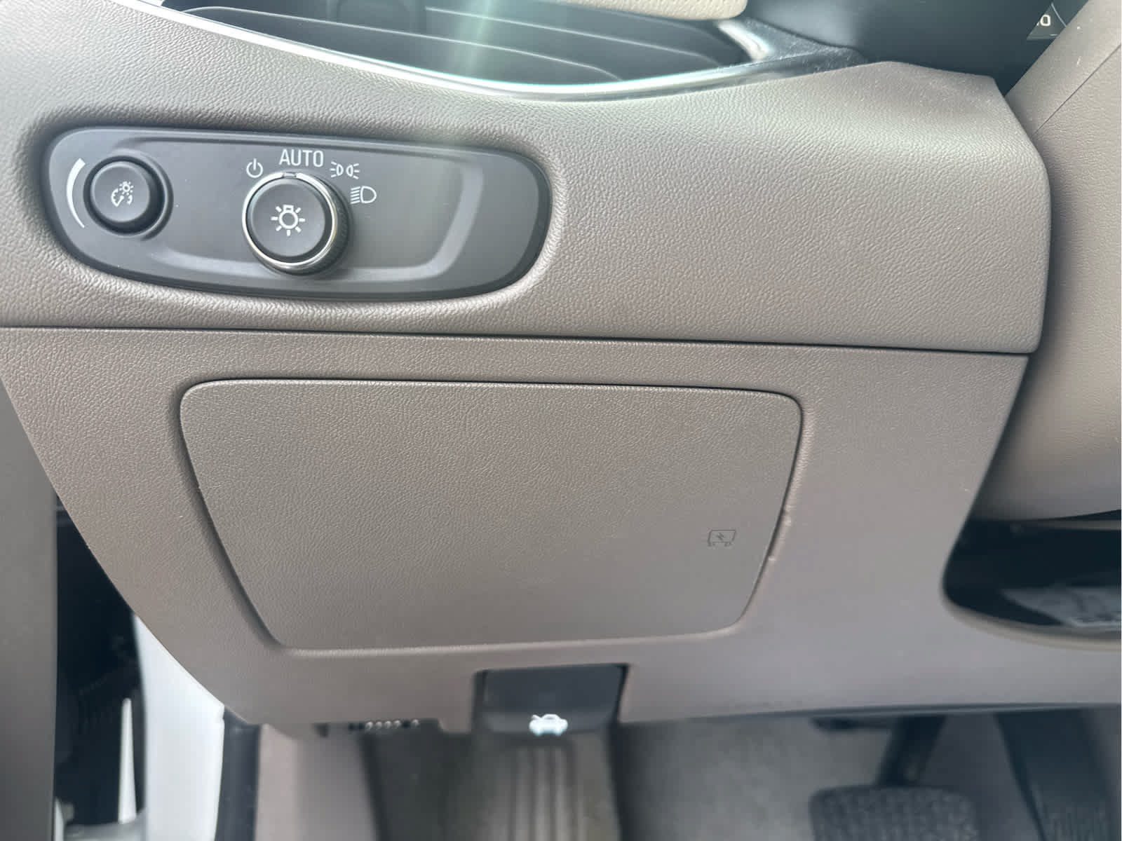Used 2024 Chevrolet Malibu LT FWD image 25