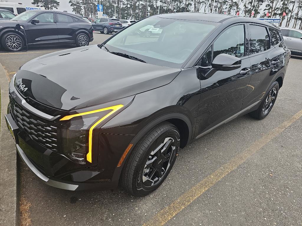 New 2026 Kia Sportage S image 1