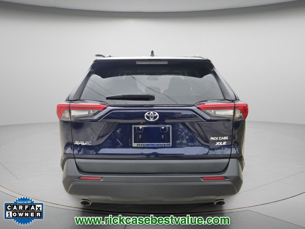 Used 2023 Toyota RAV4 XLE Premium FWD image 6