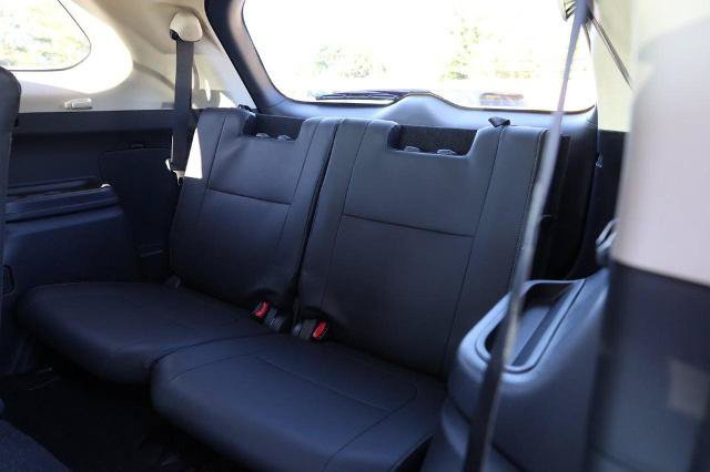 Used 2019 Mitsubishi Outlander SE AWD/4WD image 25