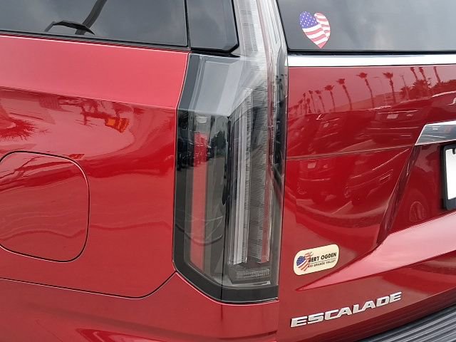 Used 2025 Cadillac Escalade Premium Luxury w/ Touring Package RWD image 9