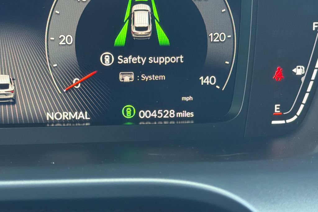 Used 2025 Acura ADX A-Spec image 30