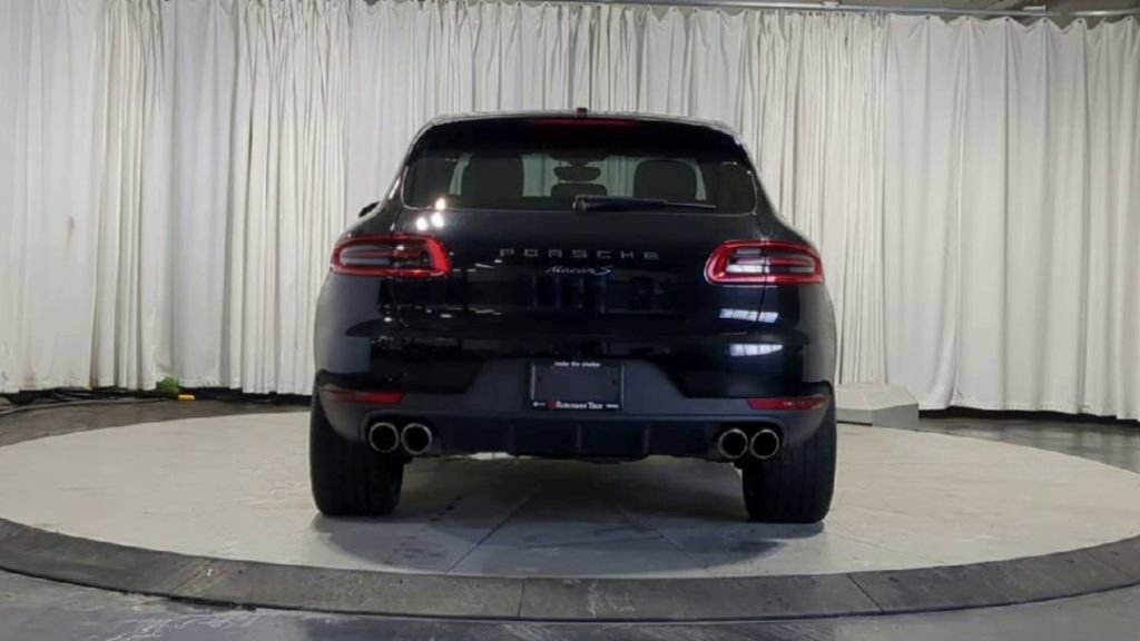 Used 2016 Porsche Macan S image 7