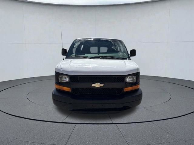 Used 2014 Chevrolet Express 2500 RWD image 11