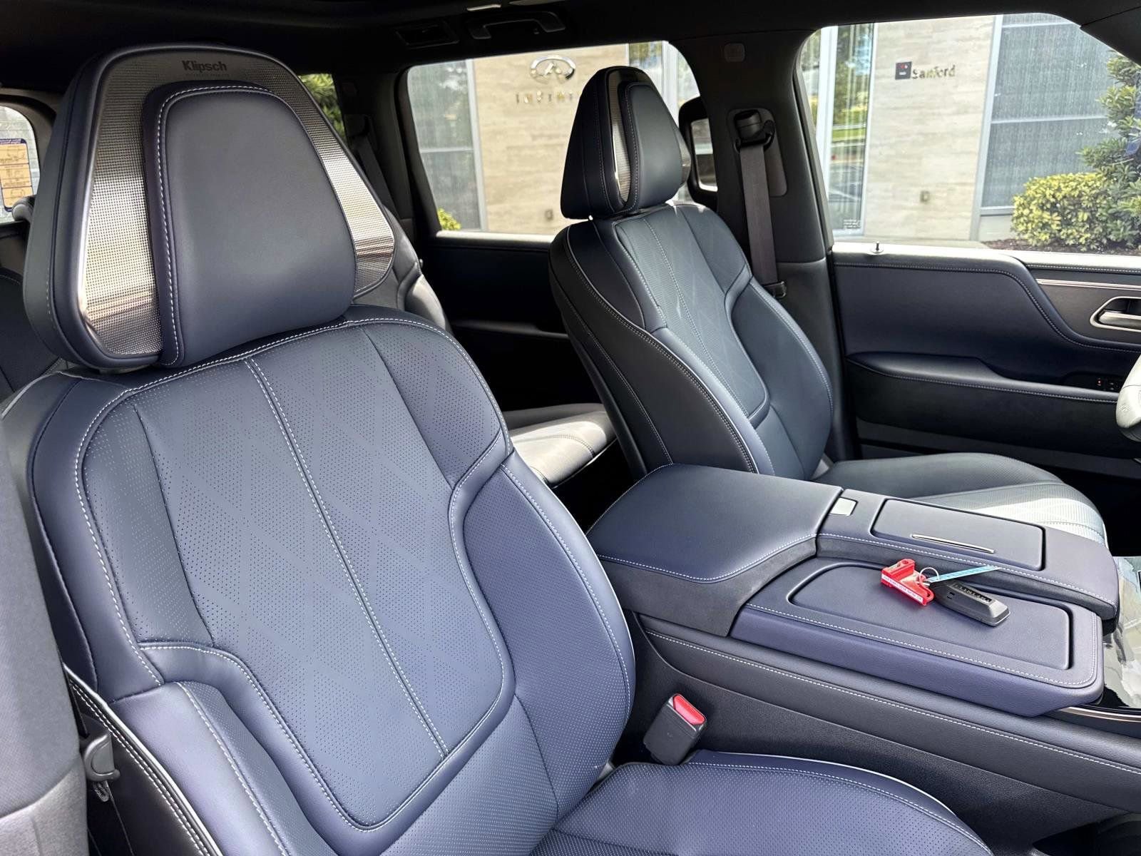 New 2026 INFINITI QX80 4WD w/ Sport Exterior Package image 14