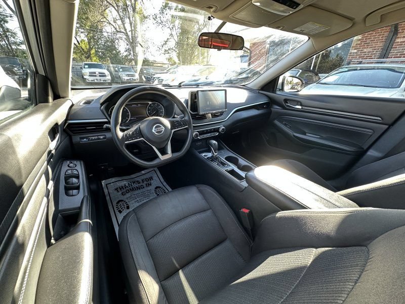 Used 2020 Nissan Altima 2.5 S FWD image 24