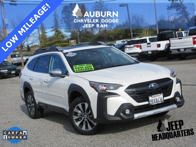 Used 2025 Subaru Outback Touring w/ Popular Package #2 image 1