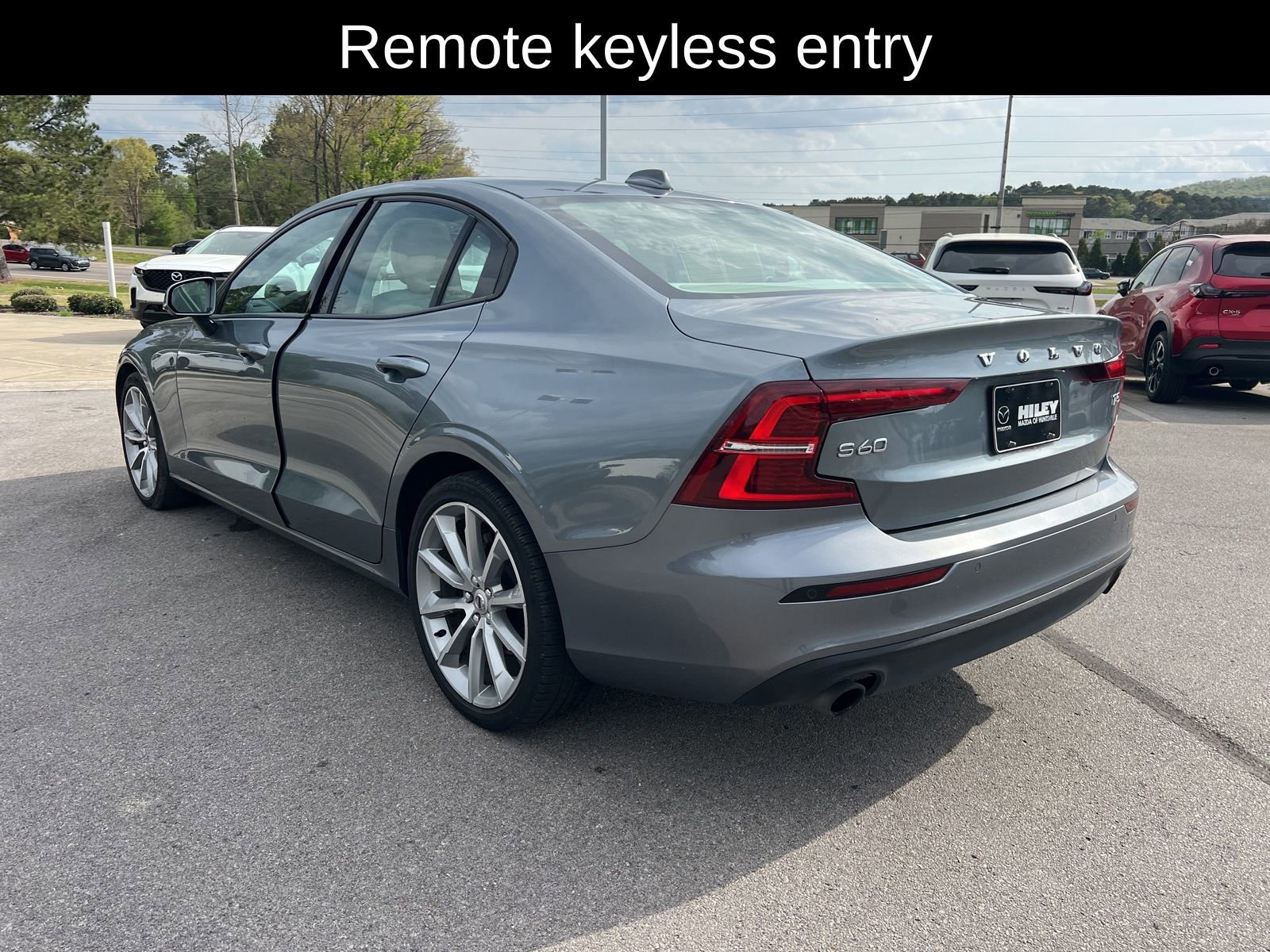 Used 2021 Volvo S60 T5 Momentum w/ Protection Package Premier image 7