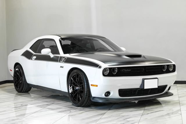 Used 2018 Dodge Challenger T/A RWD image 9