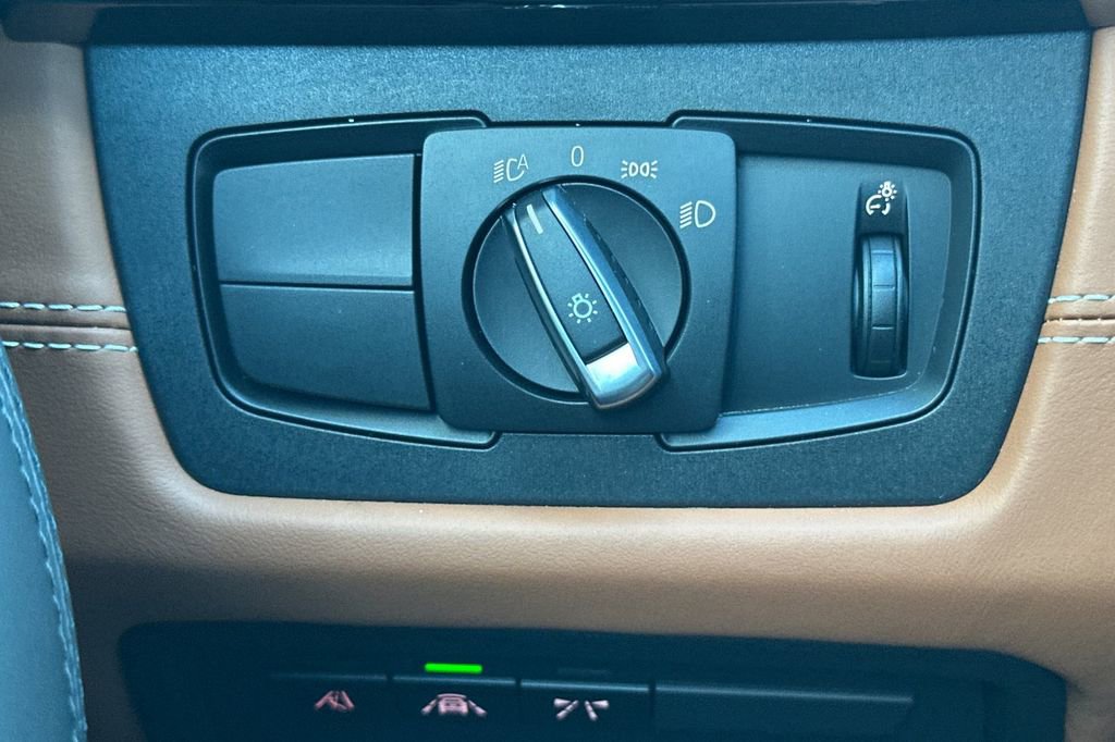 Used 2018 BMW M3 Base image 31