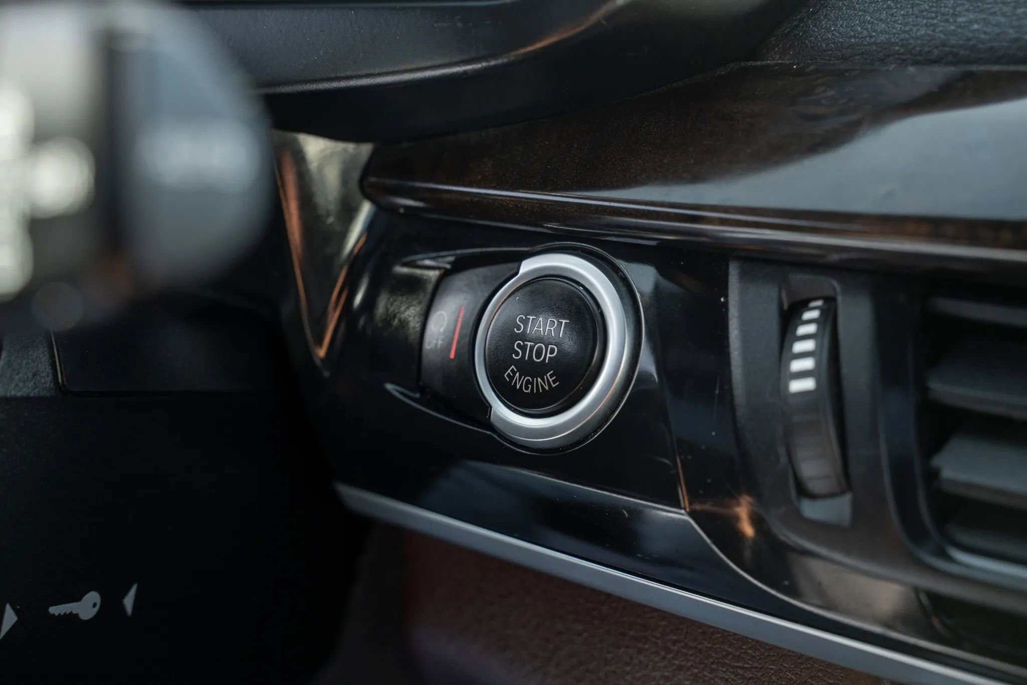 Used 2018 BMW X5 xDrive35d image 30