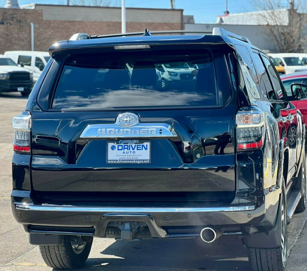 Used 2014 Toyota 4Runner Limited image 5