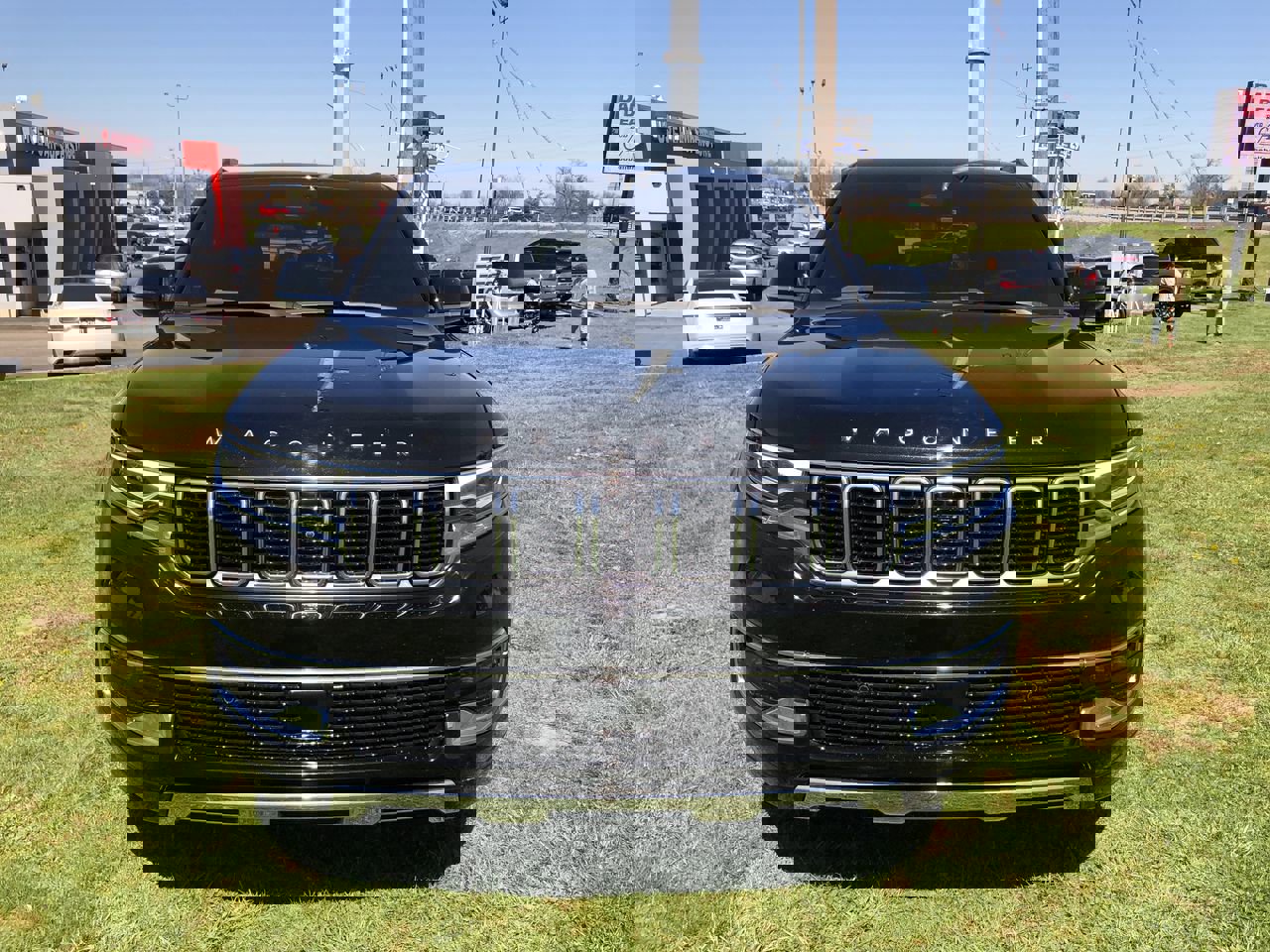 Used 2024 Jeep Wagoneer Series III w/ Premium Group I image 8