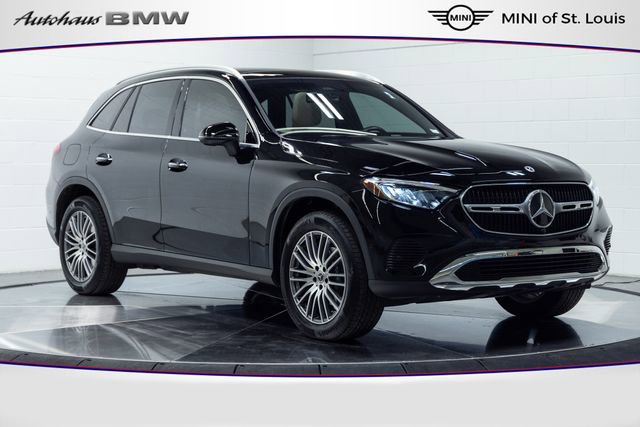 Used 2024 Mercedes-Benz GLC 300 4MATIC image 1