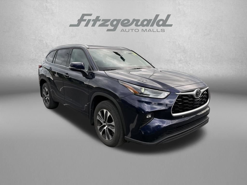 Used 2022 Toyota Highlander XLE AWD/4WD 360° Tour