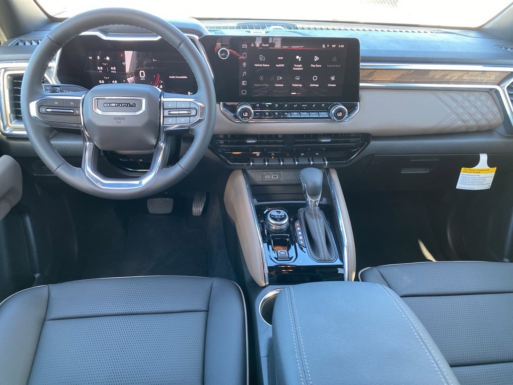 New 2026 GMC Canyon Denali image 16