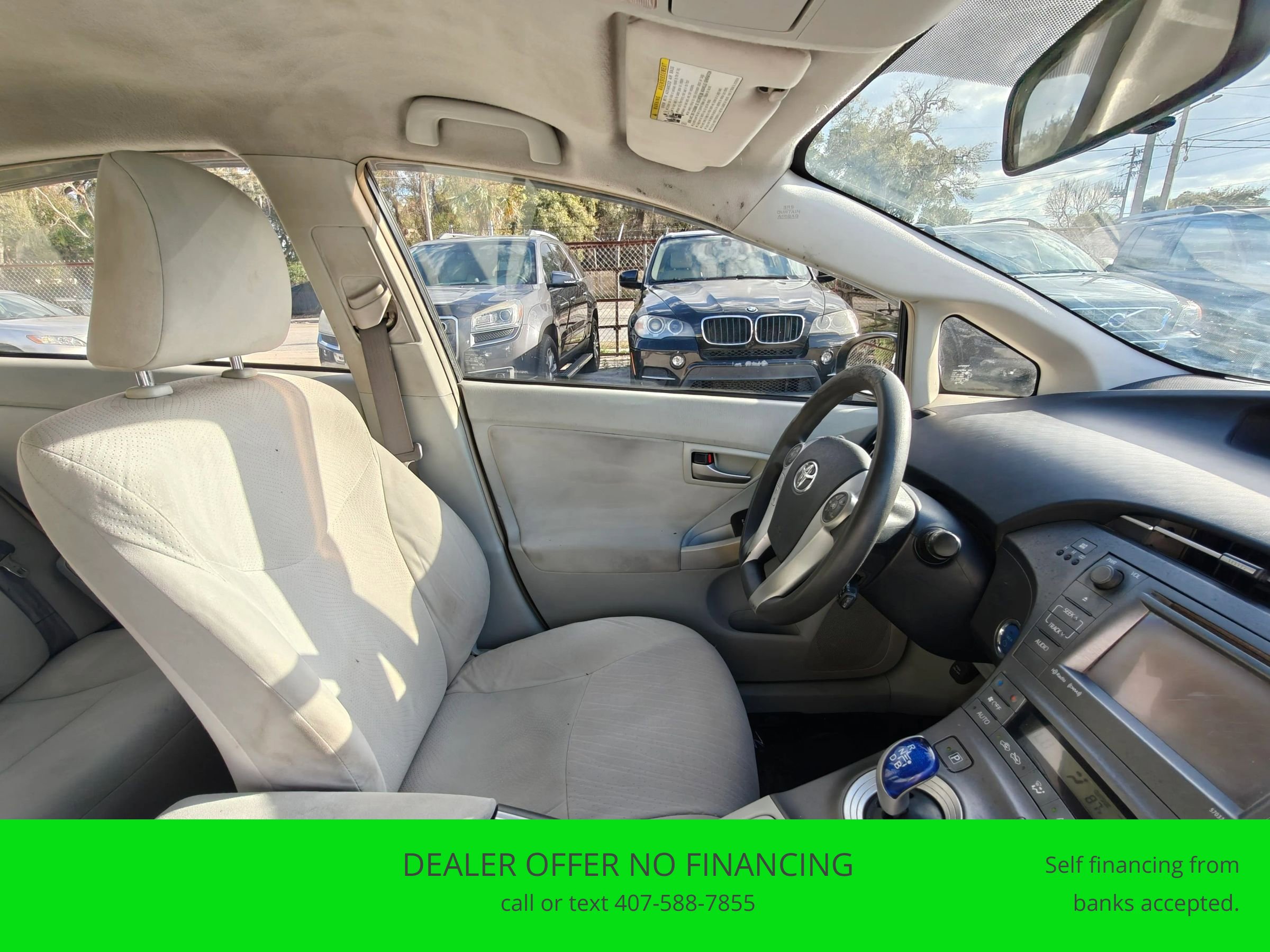 Used 2013 Toyota Prius Three image 17