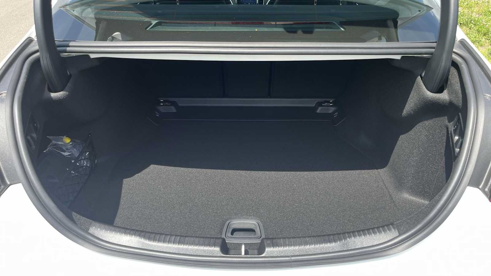 New 2026 Mercedes-Benz C 300 4MATIC Sedan image 46