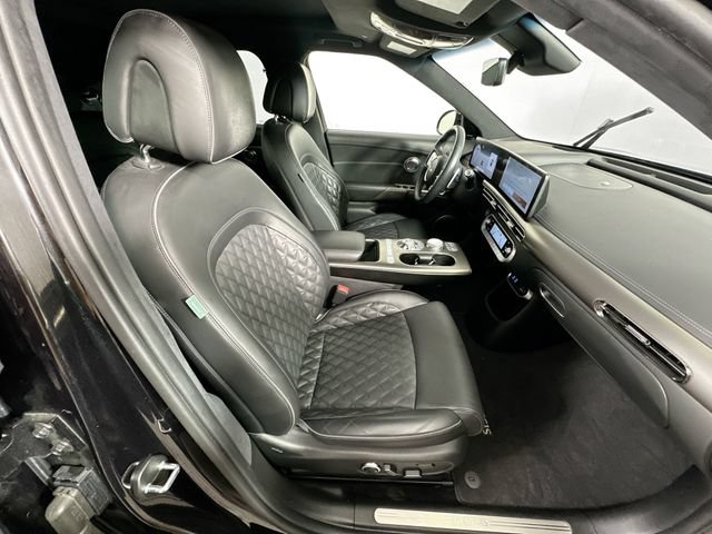 Used 2023 Genesis GV60 Performance AWD/4WD image 31