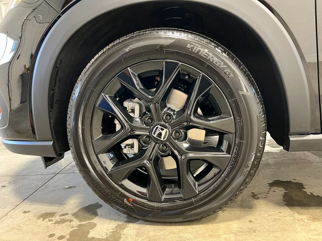 Used 2023 Honda HR-V Sport image 13