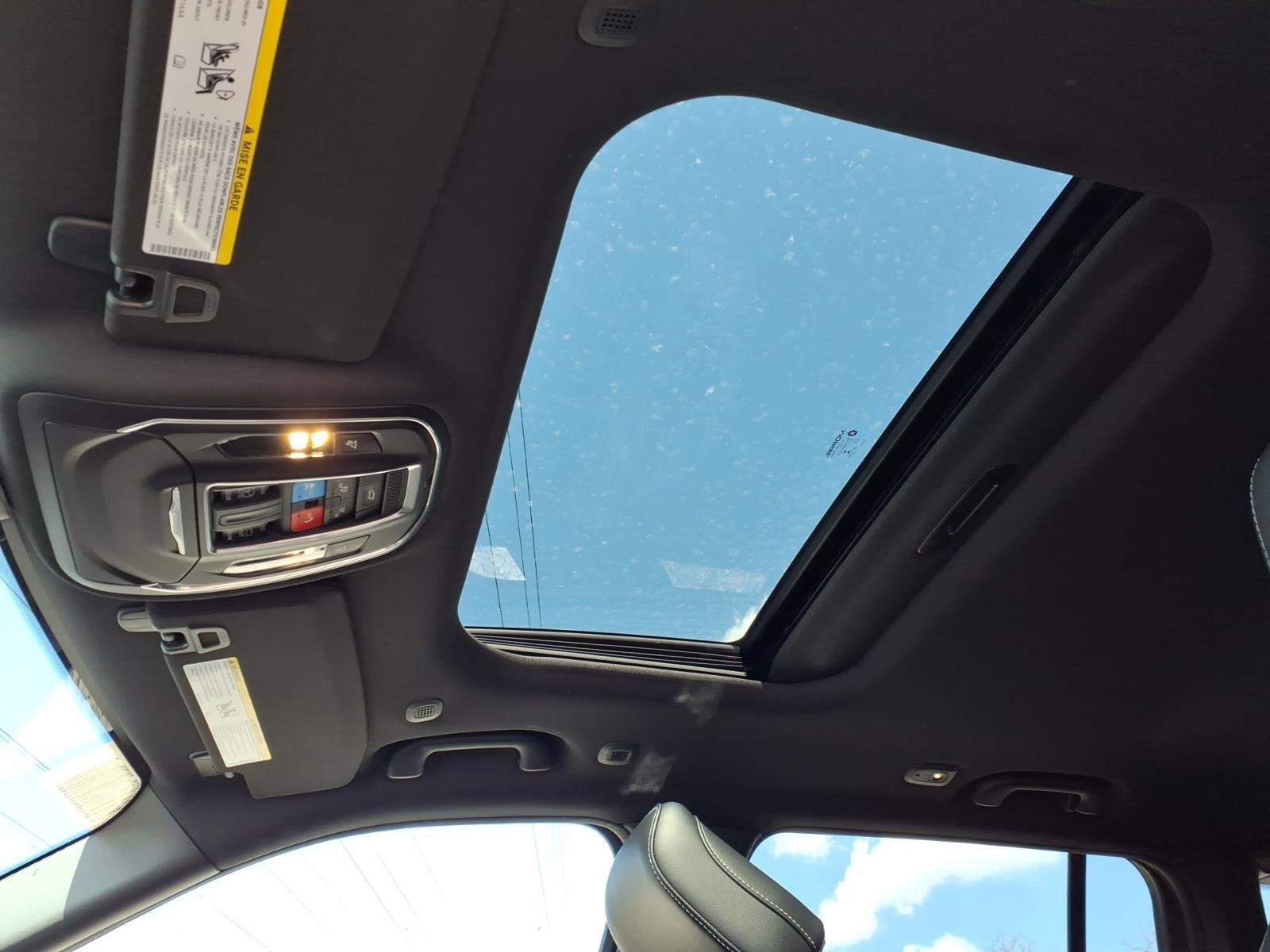 New 2026 Jeep Grand Cherokee Altitude AWD/4WD image 11