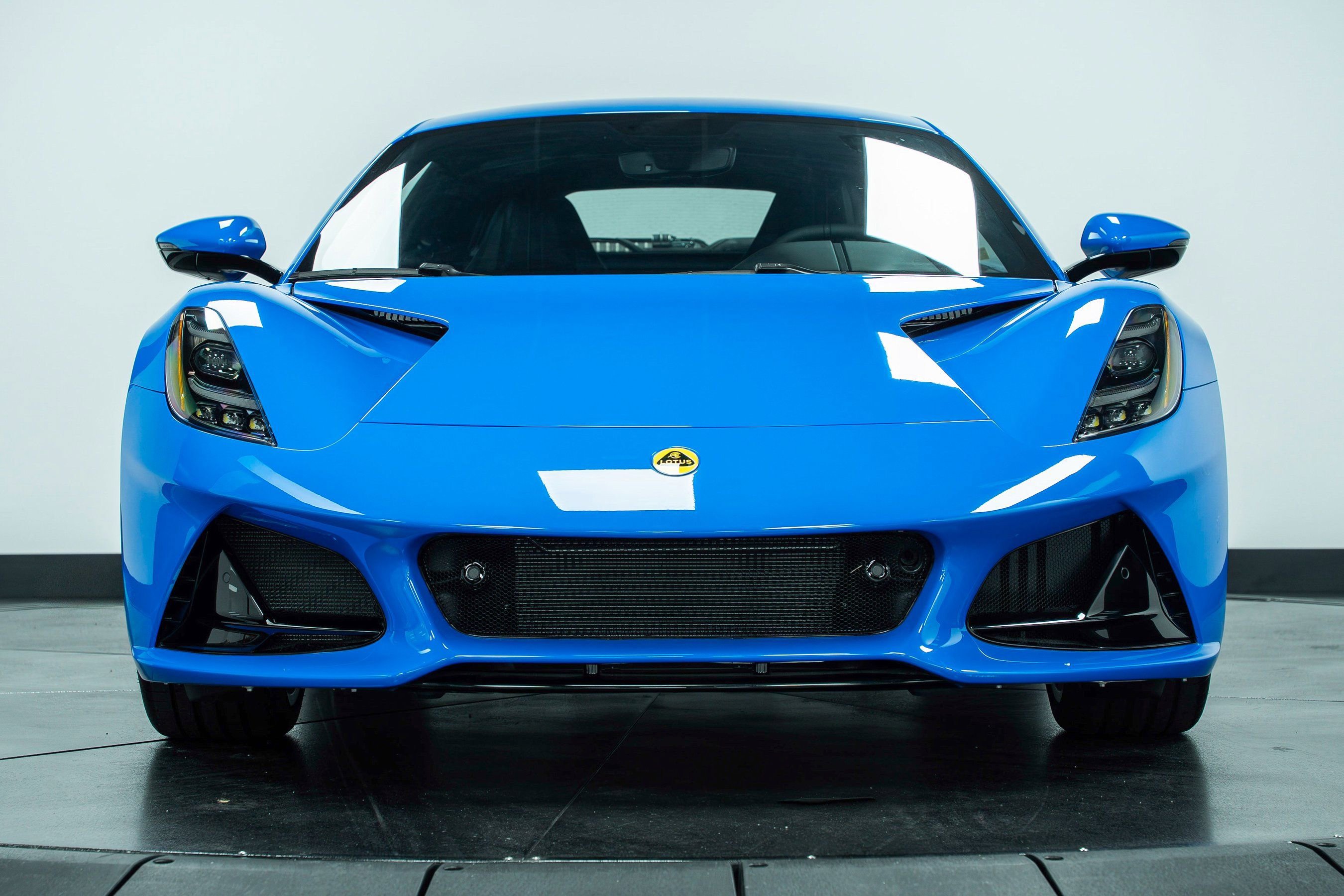 New 2025 Lotus Emira image 30