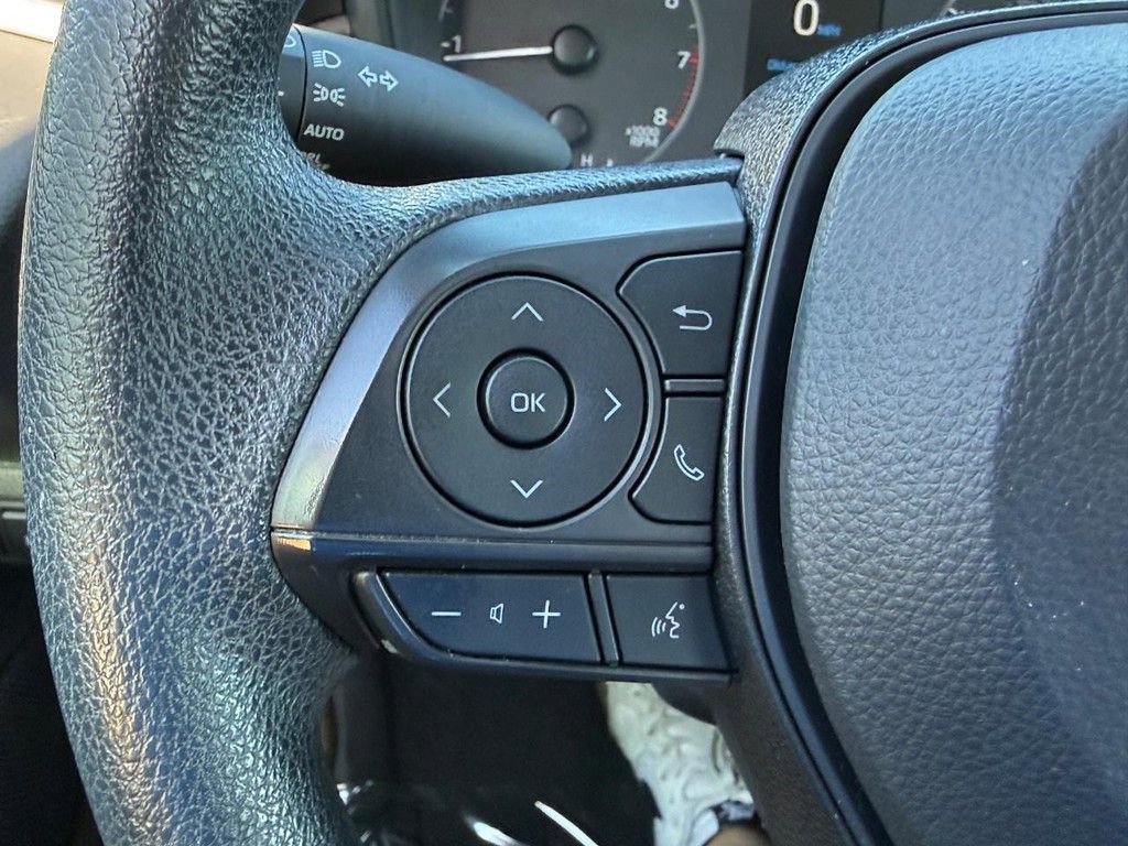 Used 2024 Toyota Corolla LE image 15