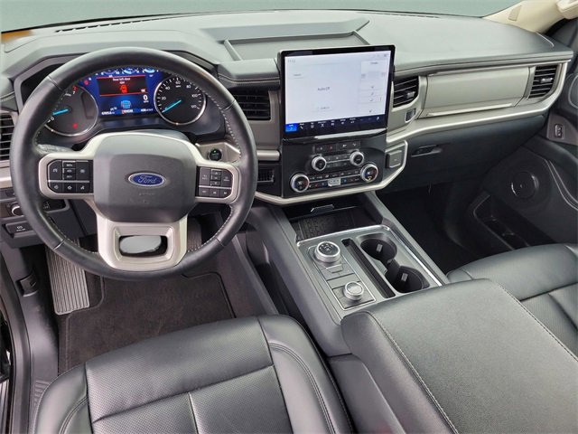 Used 2024 Ford Expedition Max XLT image 24