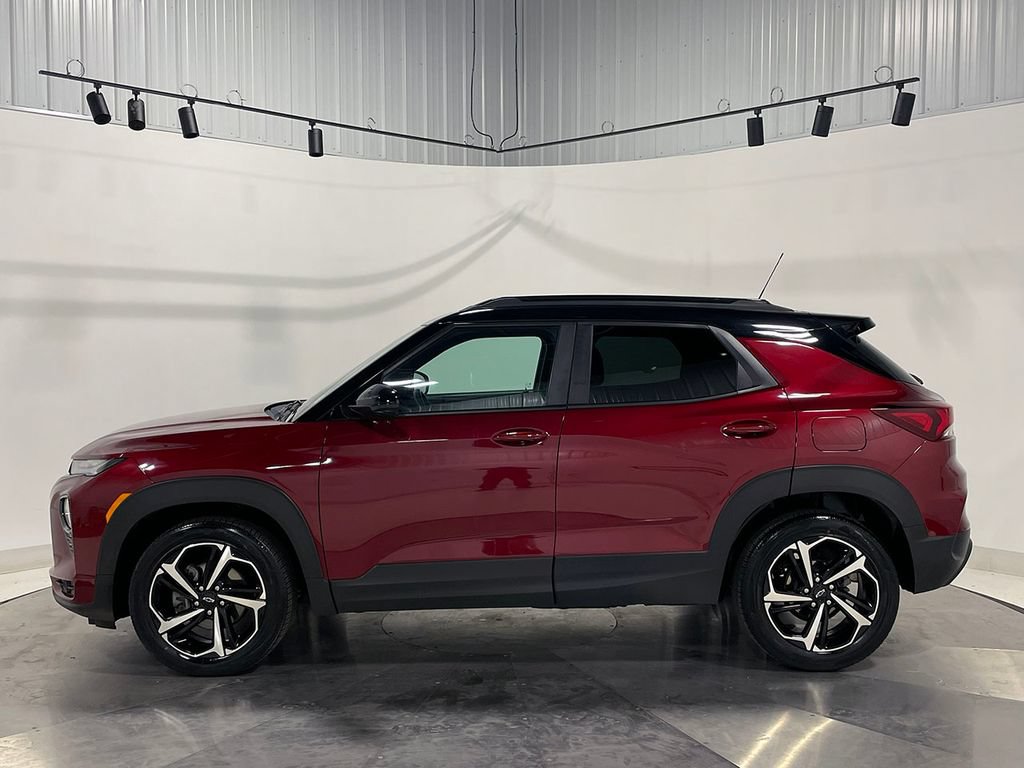 Used 2023 Chevrolet TrailBlazer RS w/ Convenience Package FWD image 14