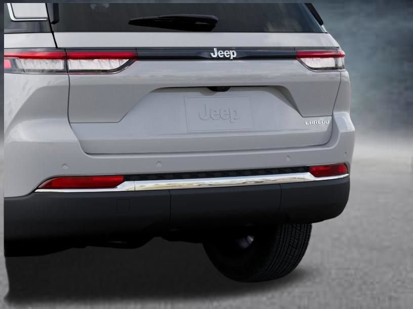 New 2026 Jeep Grand Cherokee Laredo X RWD image 13