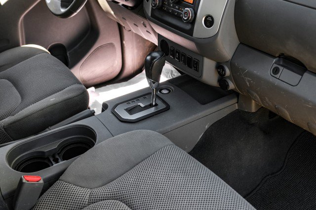 Used 2021 Nissan Frontier SV w/ Midnight Edition Floor Mats image 22