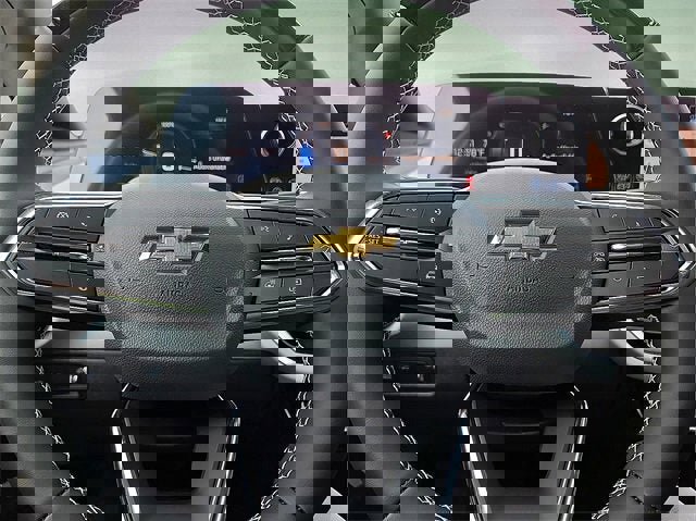 New 2025 Chevrolet Equinox EV LT w/ Active Safety Package 3 image 24