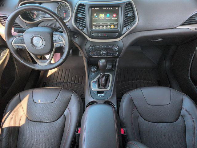 Certified 2018 Jeep Cherokee Trailhawk w/ Quick Order Package 27L AWD/4WD image 19