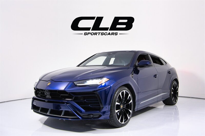 Used 2022 Lamborghini Urus AWD/4WD image 1