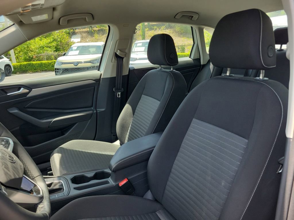 Certified 2026 Volkswagen Jetta S FWD image 15