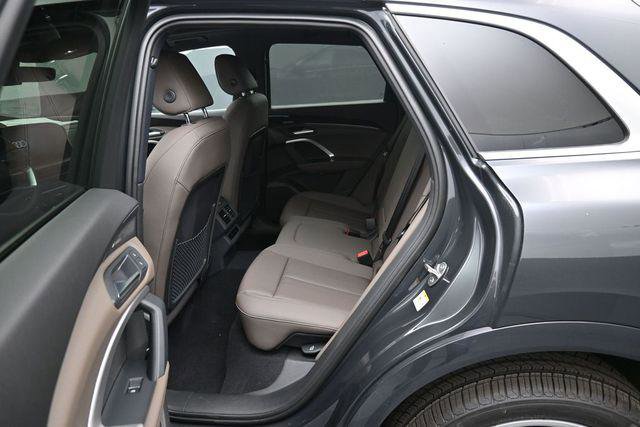 New 2026 Audi Q5 Premium Plus AWD/4WD image 11