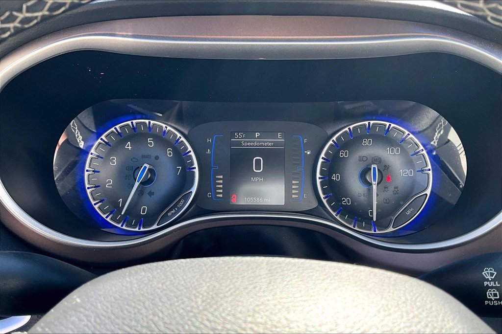 Used 2024 Chrysler Voyager LX FWD image 12