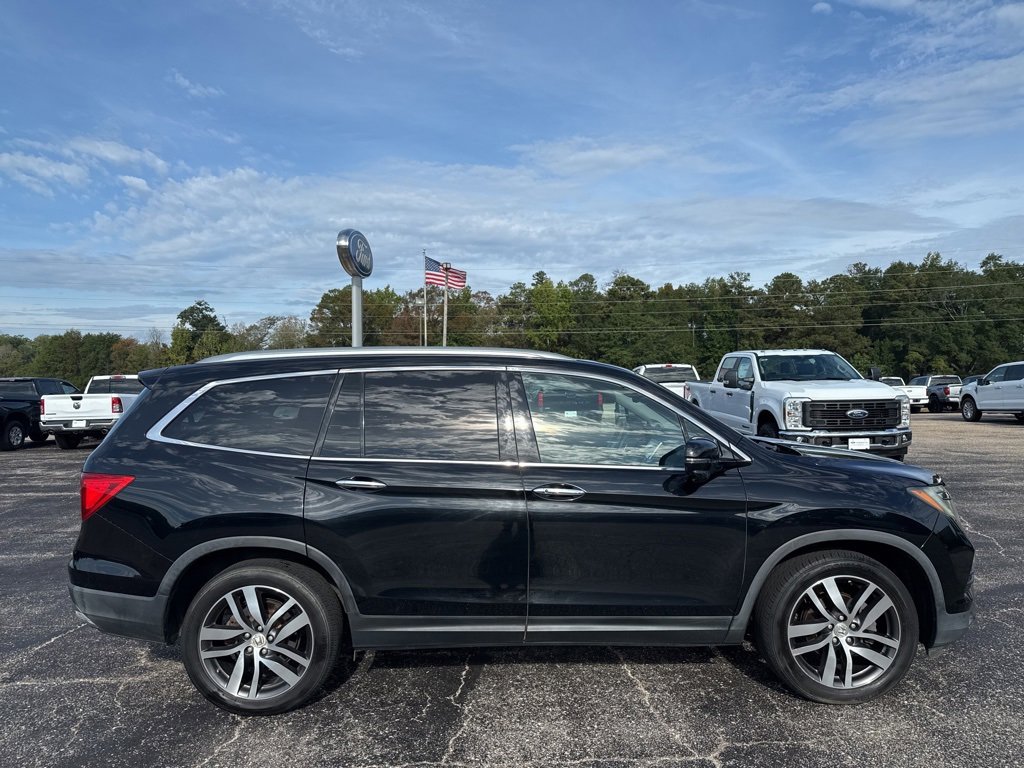 Used 2016 Honda Pilot Touring image 20