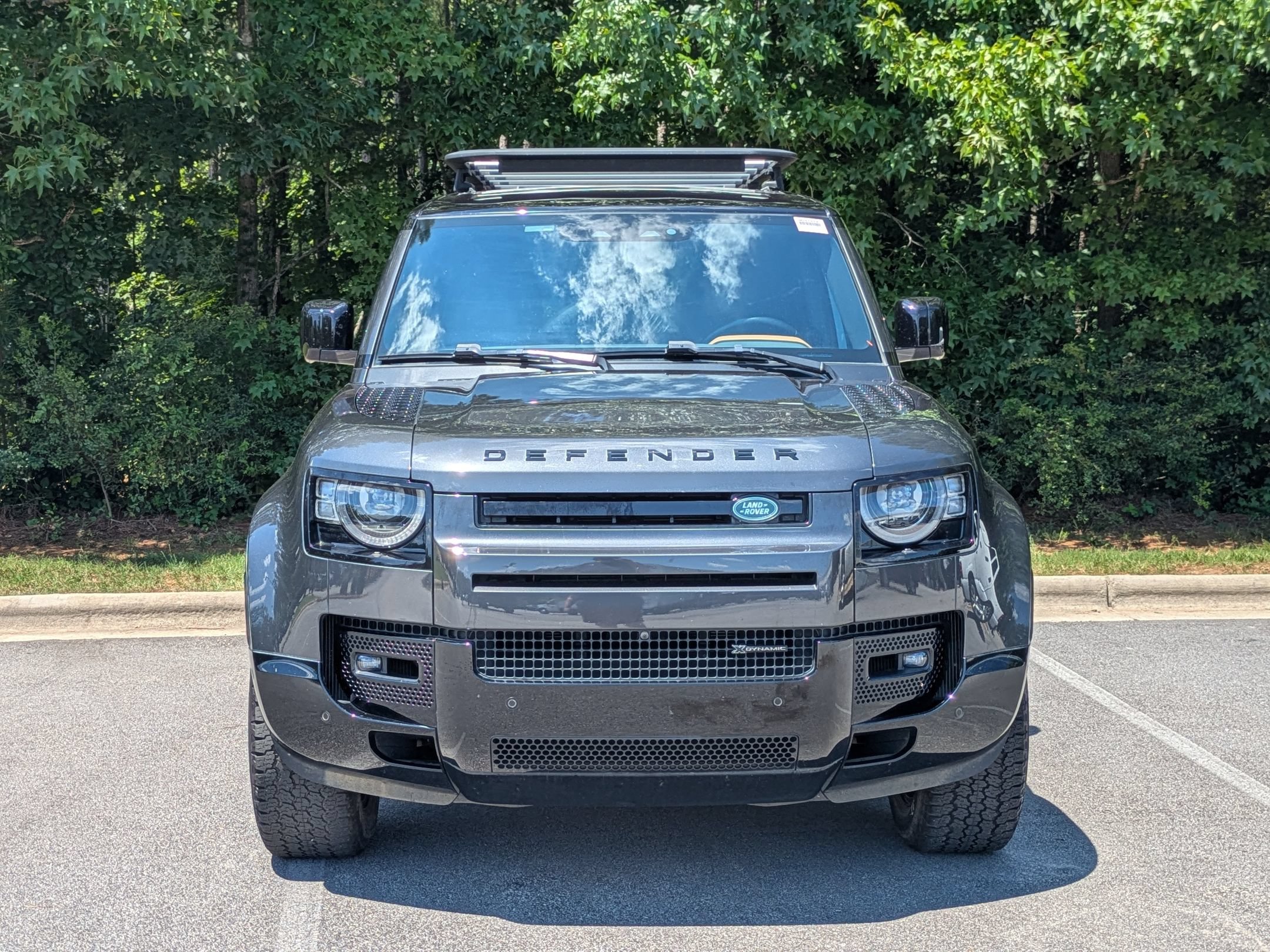 Used 2023 Land Rover Defender 110 X-Dynamic SE AWD/4WD image 7