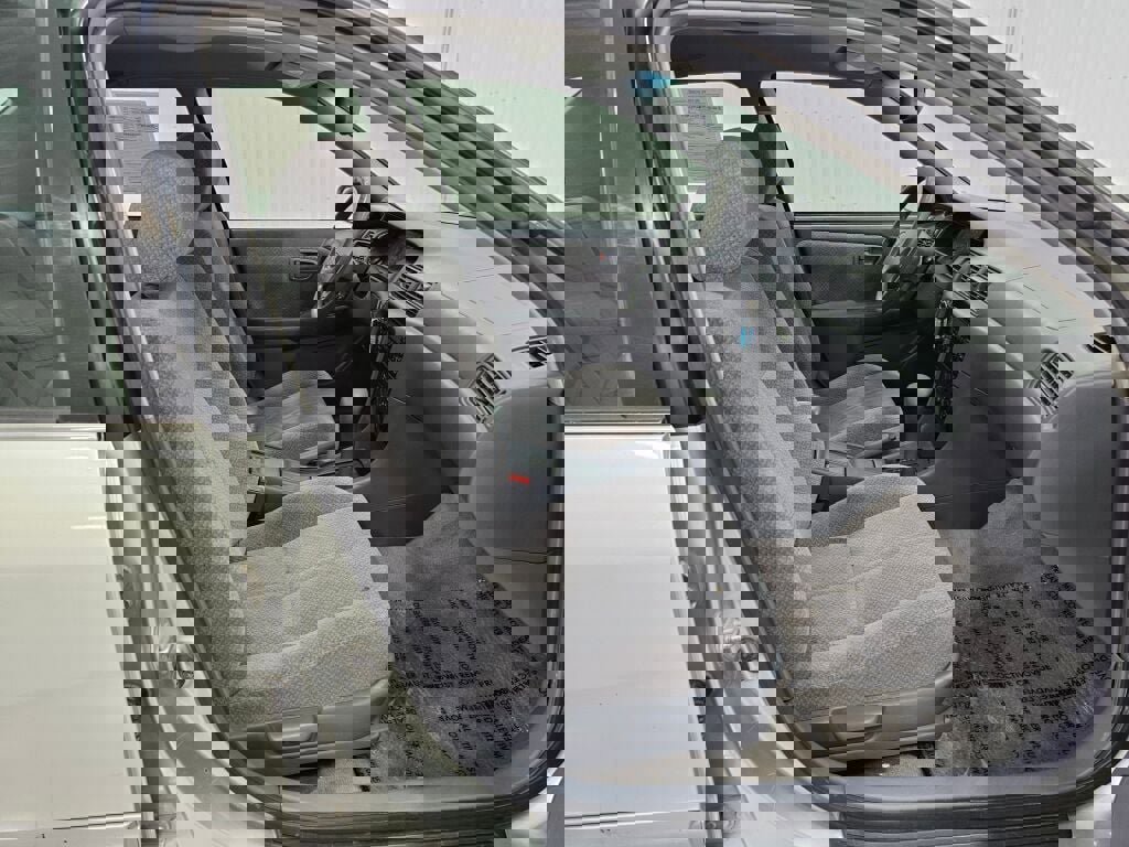 Used 2001 Toyota Camry LE image 20