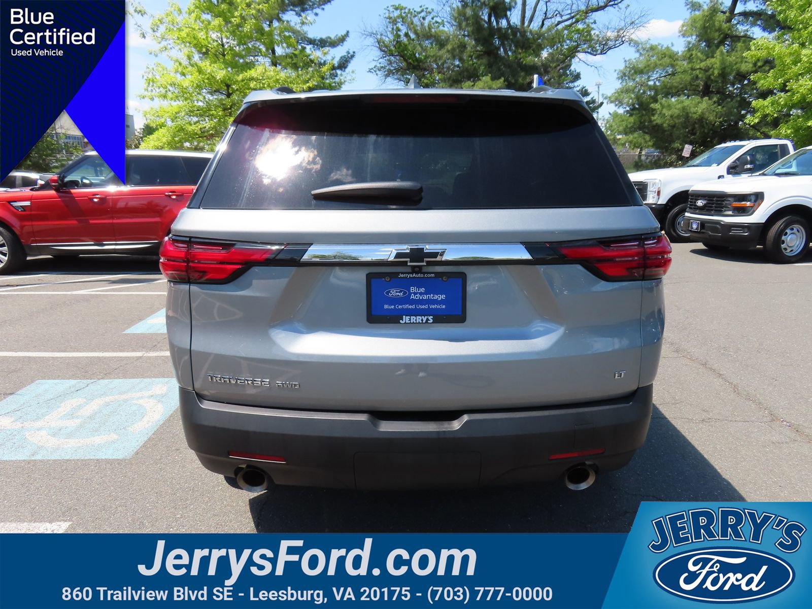 Used 2023 Chevrolet Traverse LT AWD/4WD image 7