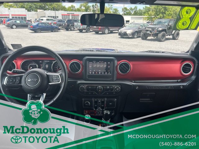 Used 2018 Jeep Wrangler Unlimited Rubicon w/ LED Lighting Group AWD/4WD image 14