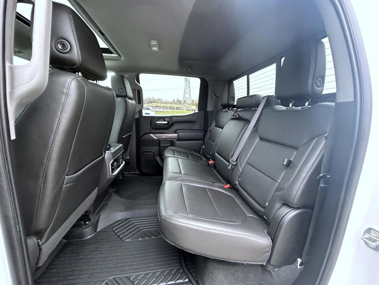 Certified 2020 Chevrolet Silverado 1500 LTZ w/ LTZ Premium Package AWD/4WD image 20