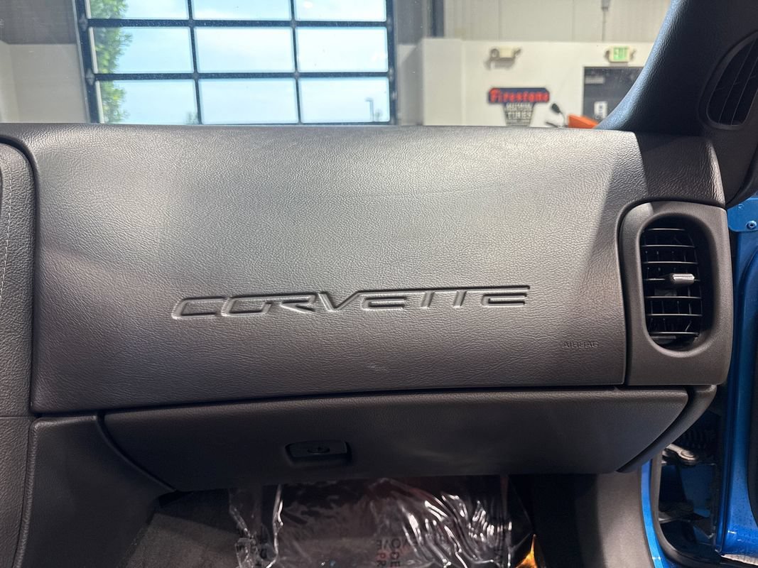Used 2009 Chevrolet Corvette Convertible RWD image 83