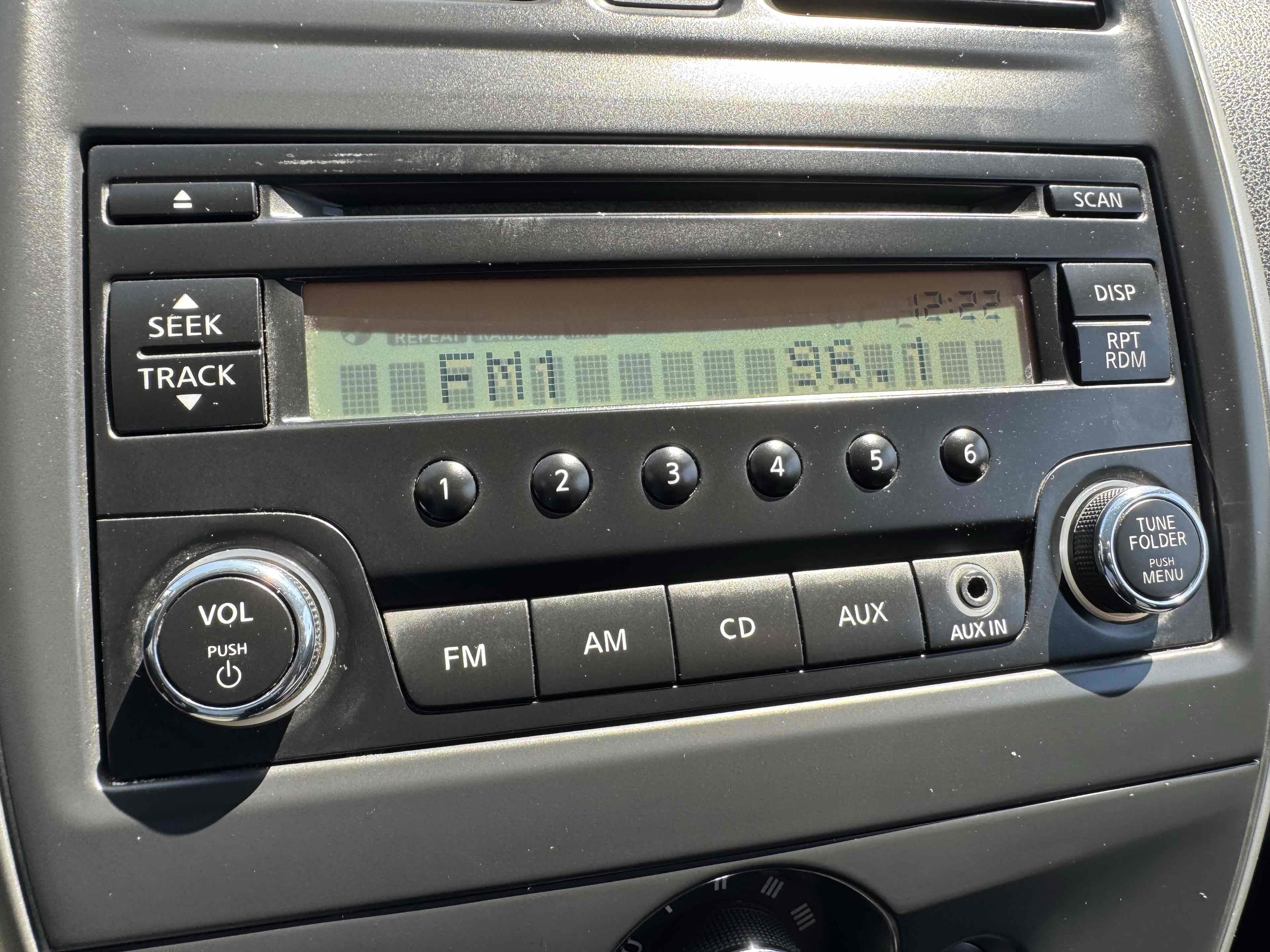 Used 2015 Nissan Versa Note S Plus image 23