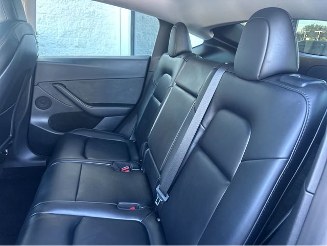 Used 2023 Tesla Model Y Long Range image 16