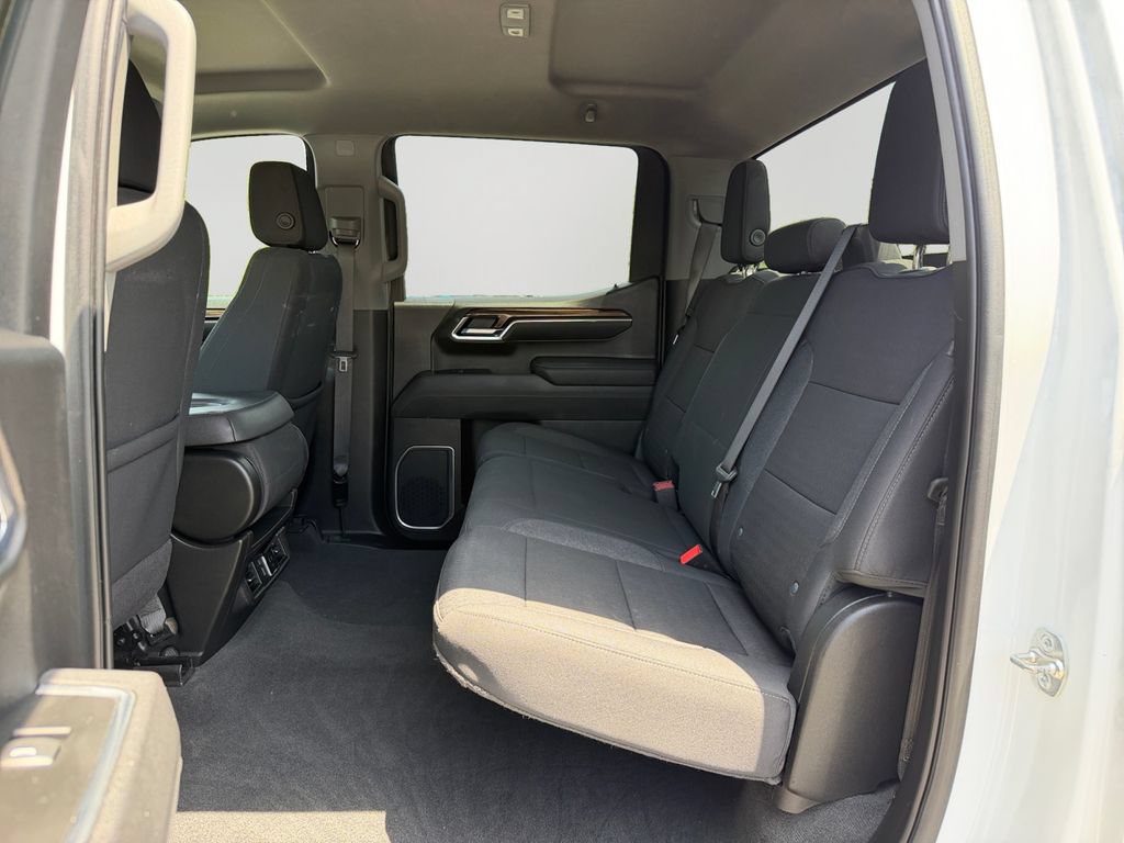 Used 2025 Chevrolet Silverado 1500 LT Trail Boss w/ Protection Package AWD/4WD image 15