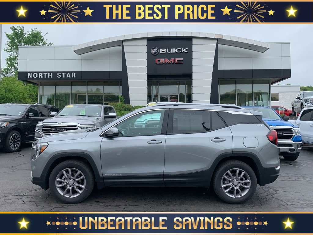 Used 2024 GMC Terrain SLT w/ Infotainment Package II AWD/4WD image 1